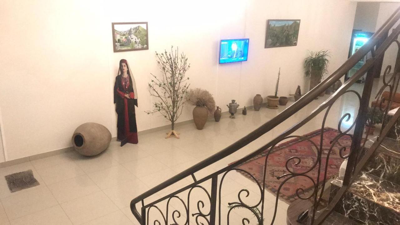 فندق Mthnadzor غوريس المظهر الخارجي الصورة